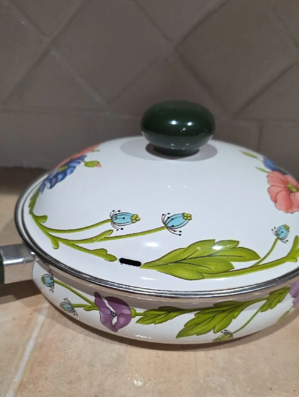 Villeroy And Boch Amapola Enamel Floral Skillet with Lid